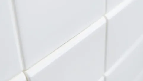 Montaż listwy wykończeniowe do płytek cena